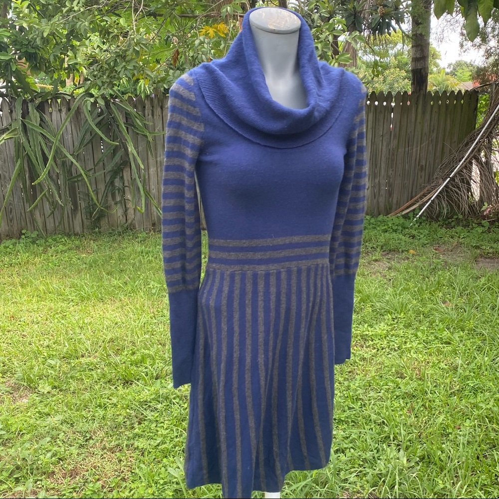 BCBGMAXAZRIA Cowl Neck Mini Sweater Dress Size S - Picture 1 of 11